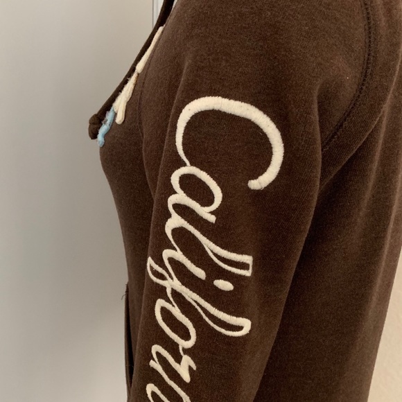 Medium Brown Hollister Fleece Hoodie Jacket! - Picture 4 of 5